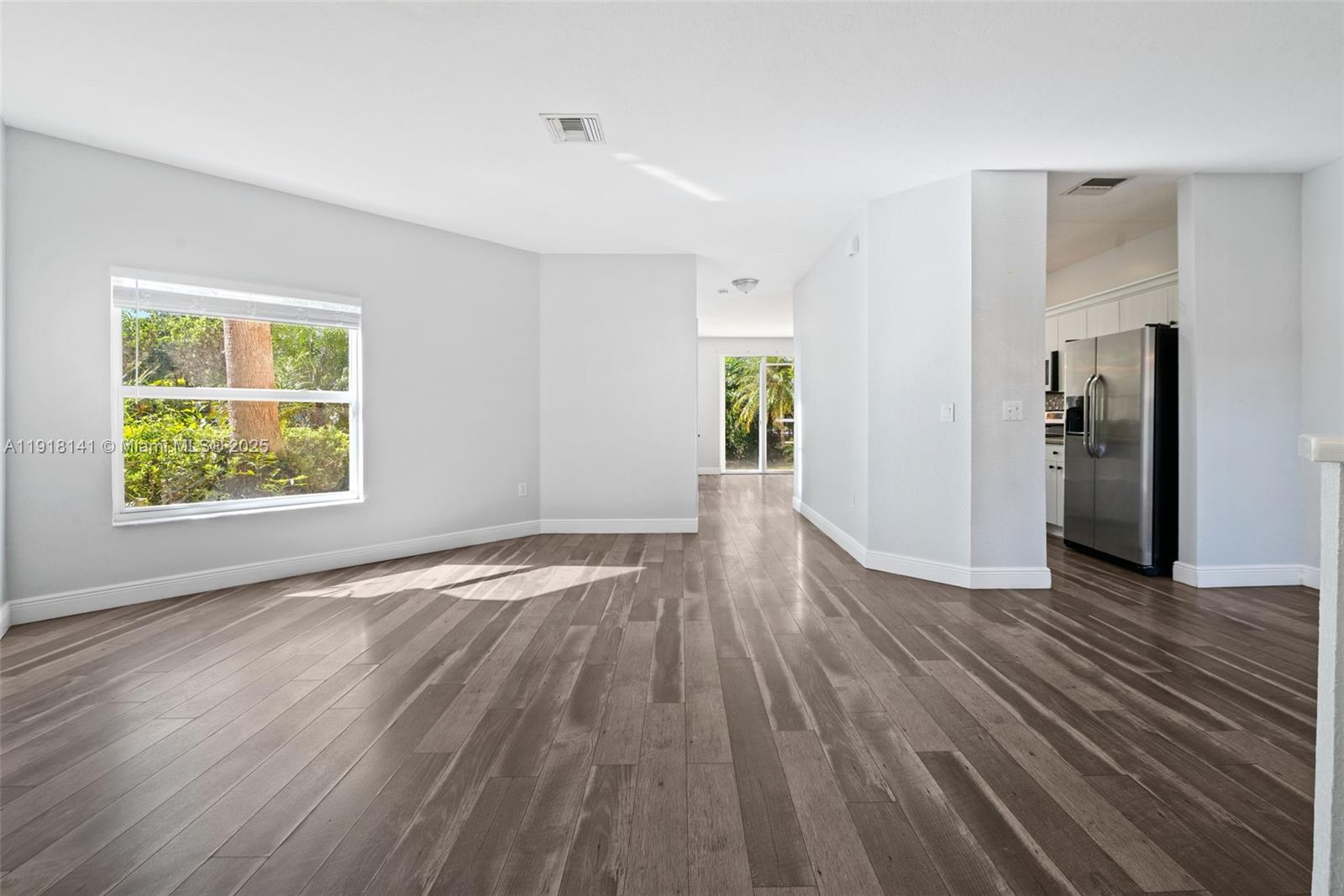 PEMBROKE ISLES V - Residential Lease