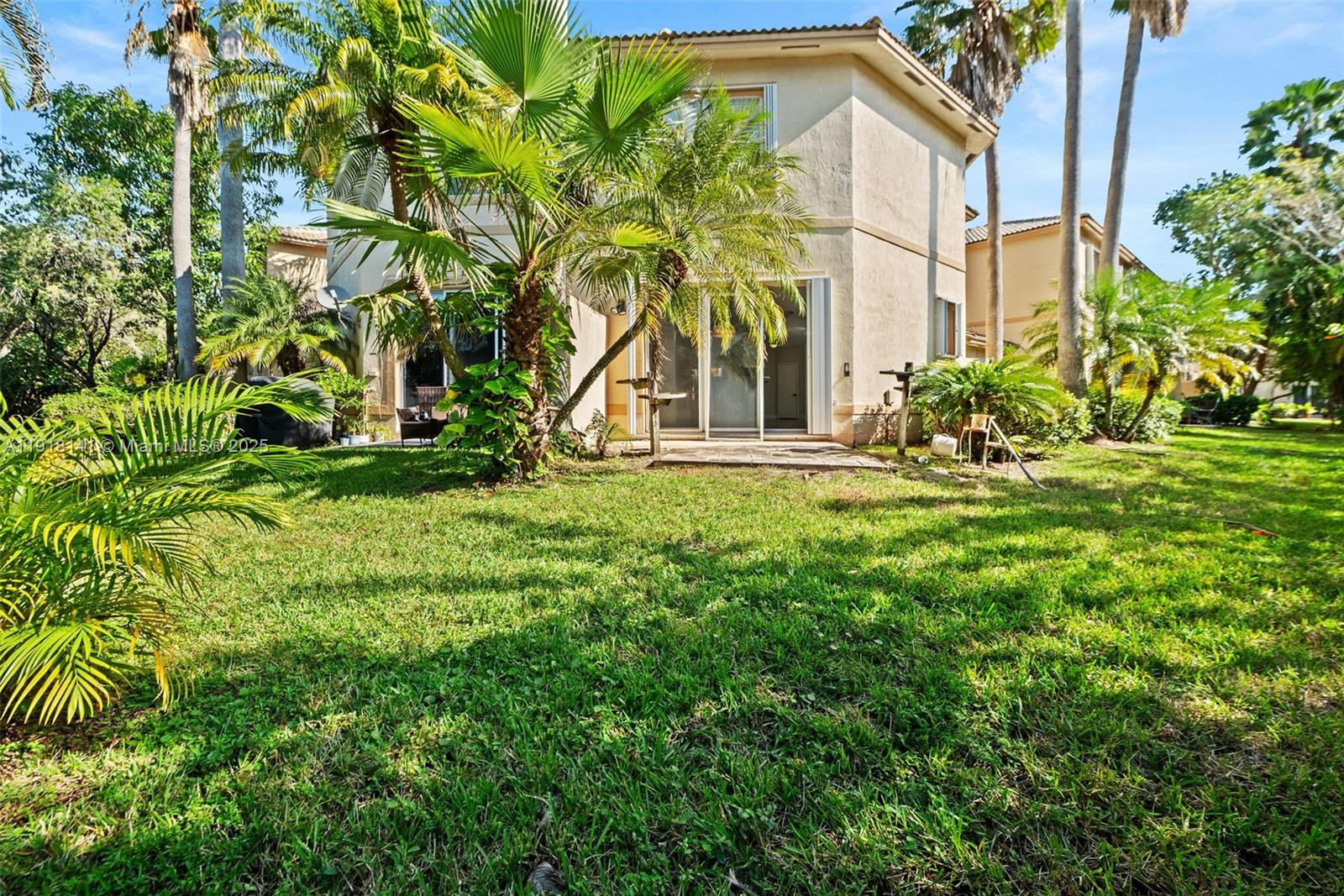 PEMBROKE ISLES V - Residential Lease