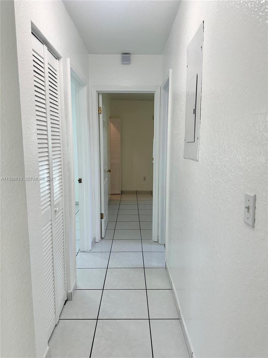 PRINCETONIAN SUB SEC 5 - Residential Lease