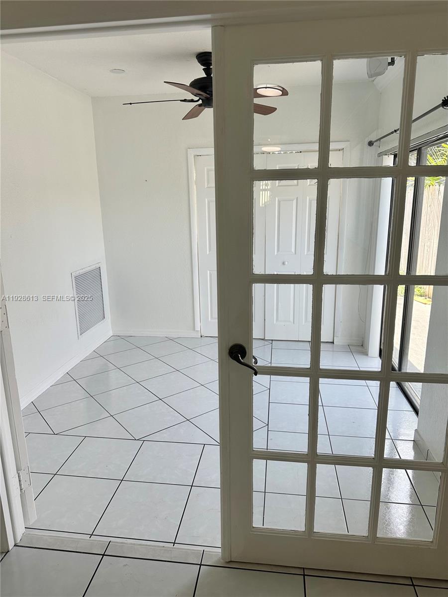 PRINCETONIAN SUB SEC 5 - Residential Lease