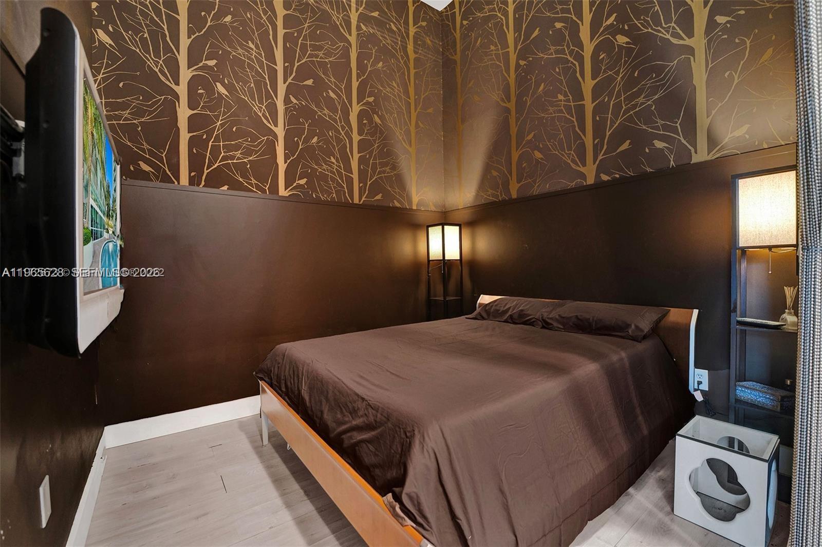 QUANTUM ON THE BAY CONDO - Residential