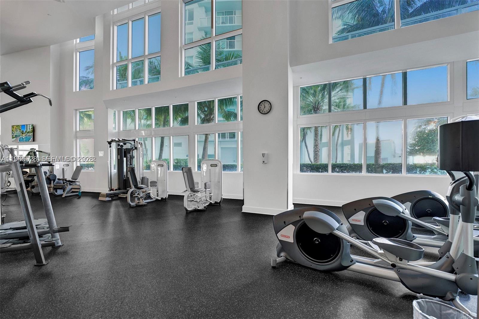 QUANTUM ON THE BAY CONDO - Residential