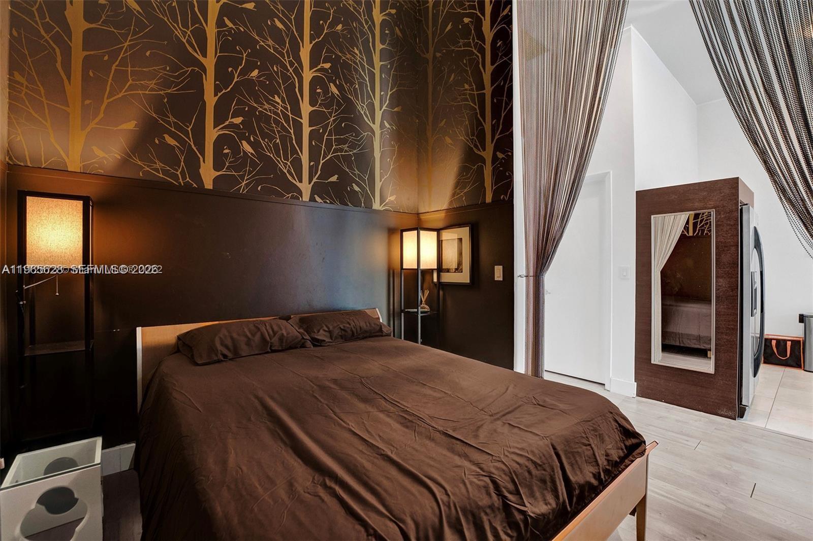 QUANTUM ON THE BAY CONDO - Residential