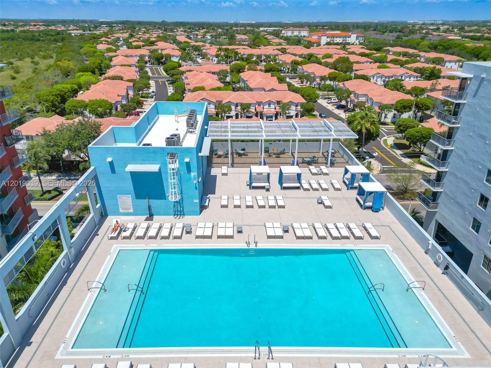 MIDTOWN DORAL CONDO NO 1 - Residential