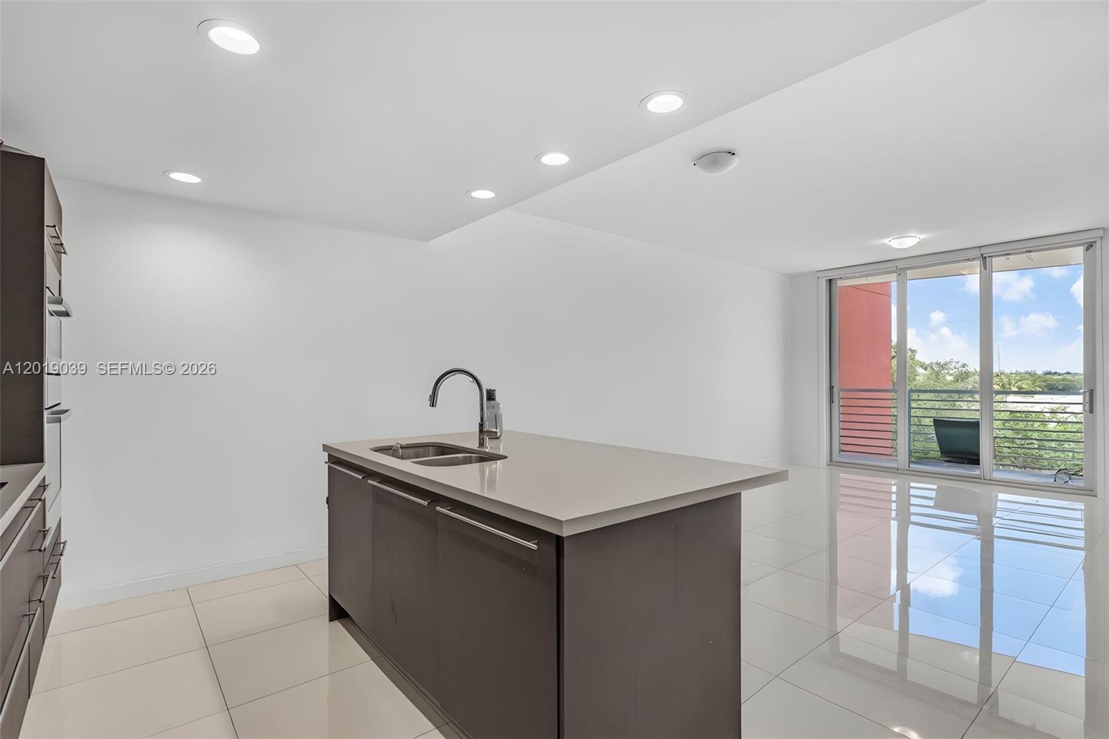 MIDTOWN DORAL CONDO NO 1 - Residential