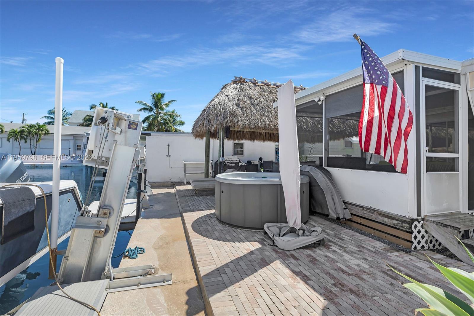 KEY LARGO TRAILER VILLAGE - Residential