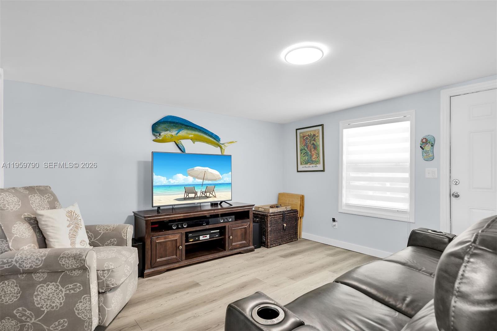 KEY LARGO TRAILER VILLAGE - Residential