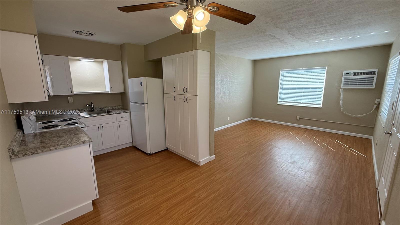 Tastefully remodeled, this 1 bed/1 bath key west style 1st floor unit includes water, has Laundry facilities on site and is located in the recently redeveloped community of Progresso. Minutes from Downtown FTL, Las Olas Blvd, Beaches, Tri-Rail, & Brightline make this the perfect location for anyone looking to reduce their commute. Close to all major highways, airport, shopping, dining and so much more, Must see to appreciate!