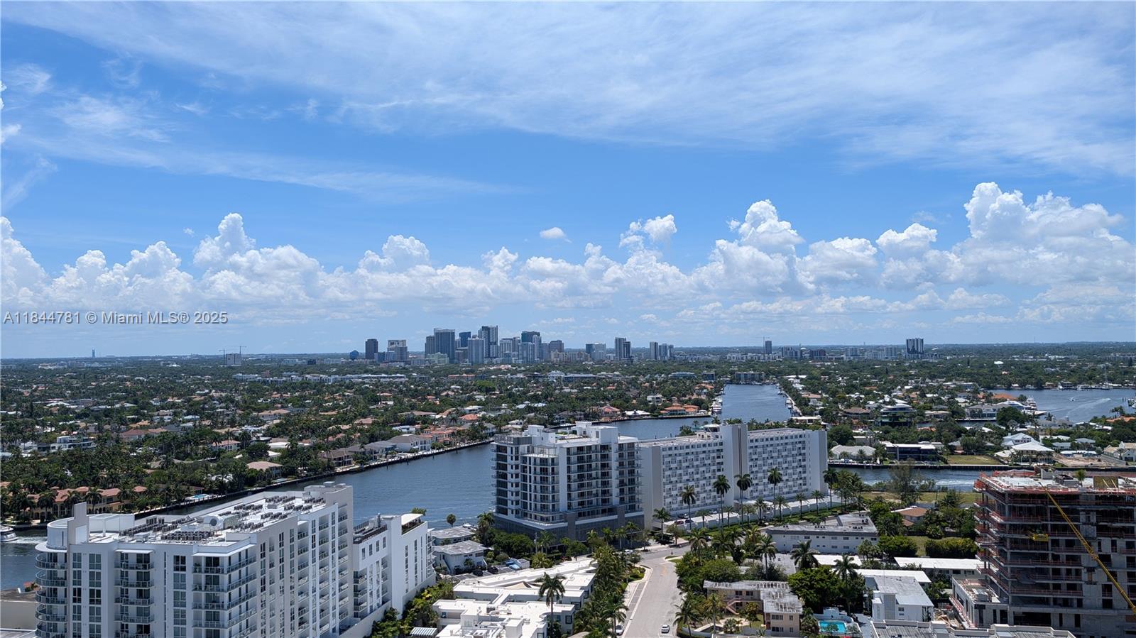 Q CLUB RESORT & RESIDENCE - Residential