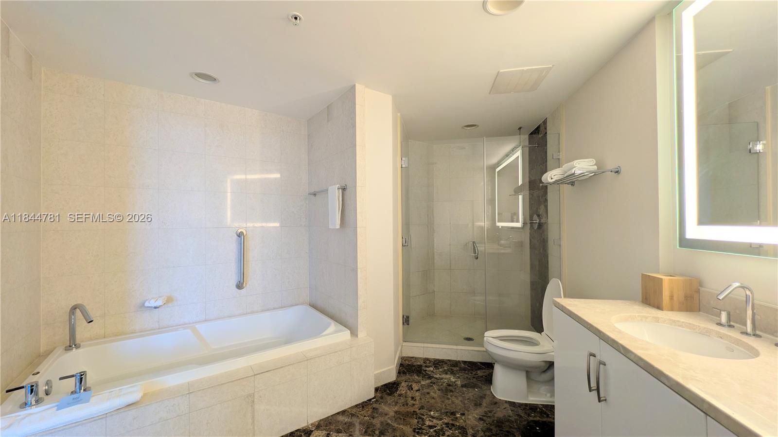 Q CLUB RESORT & RESIDENCE - Residential