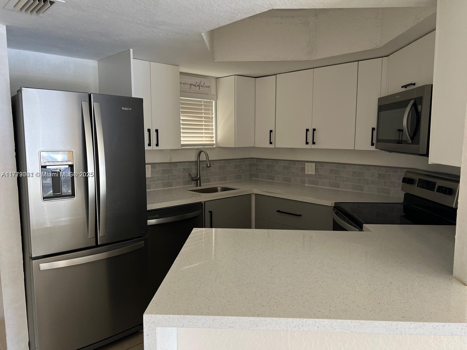 Rental Property at 8215 Lake Dr 101, Doral, Miami-Dade County, Florida - Bedrooms: 1 
Bathrooms: 1  - $2,150 MO.