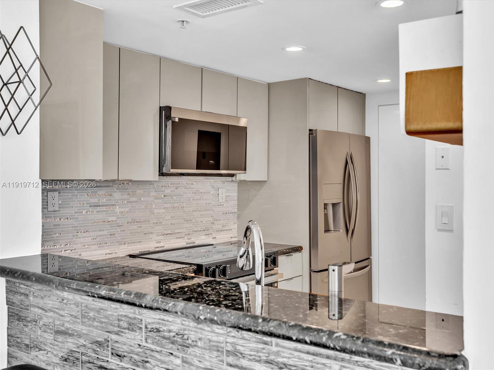 THE FLORIDIAN CONDO - Residential