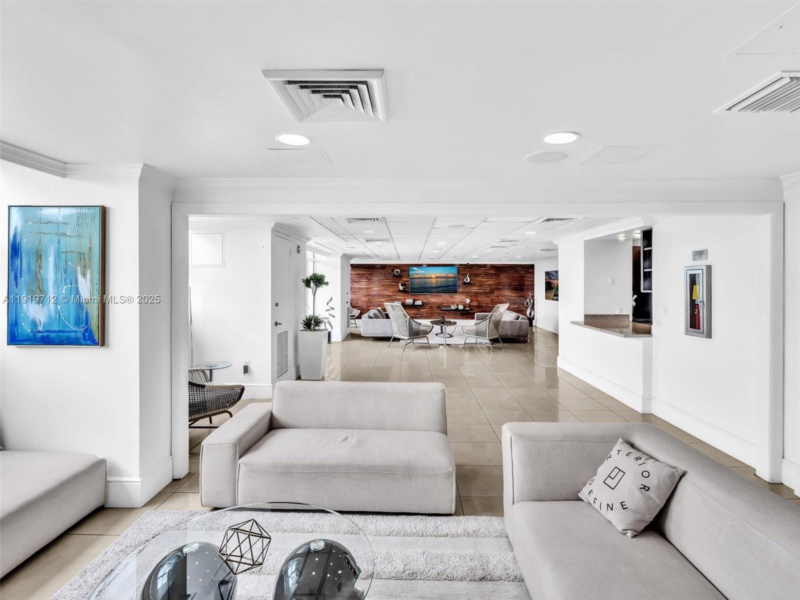 THE FLORIDIAN CONDO - Residential