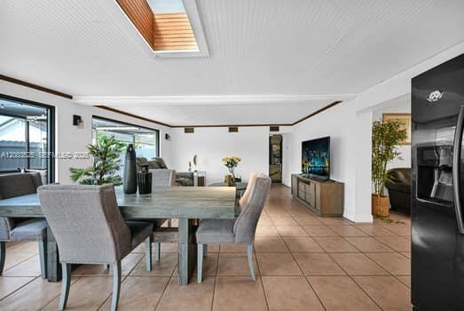 SAN SEBASTIAN UNIT NO 5 - Residential