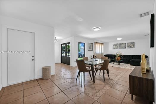 SAN SEBASTIAN UNIT NO 5 - Residential