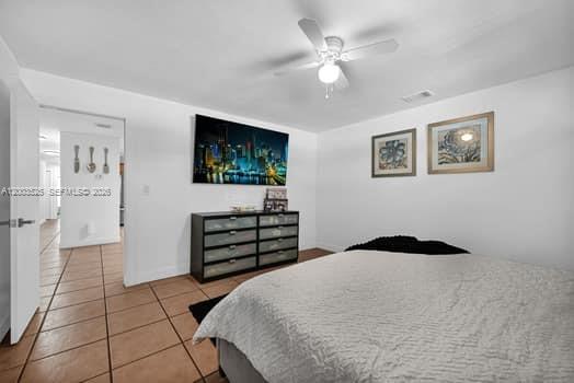 SAN SEBASTIAN UNIT NO 5 - Residential