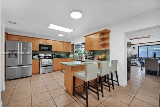 SAN SEBASTIAN UNIT NO 5 - Residential