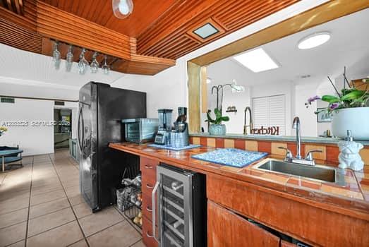 SAN SEBASTIAN UNIT NO 5 - Residential