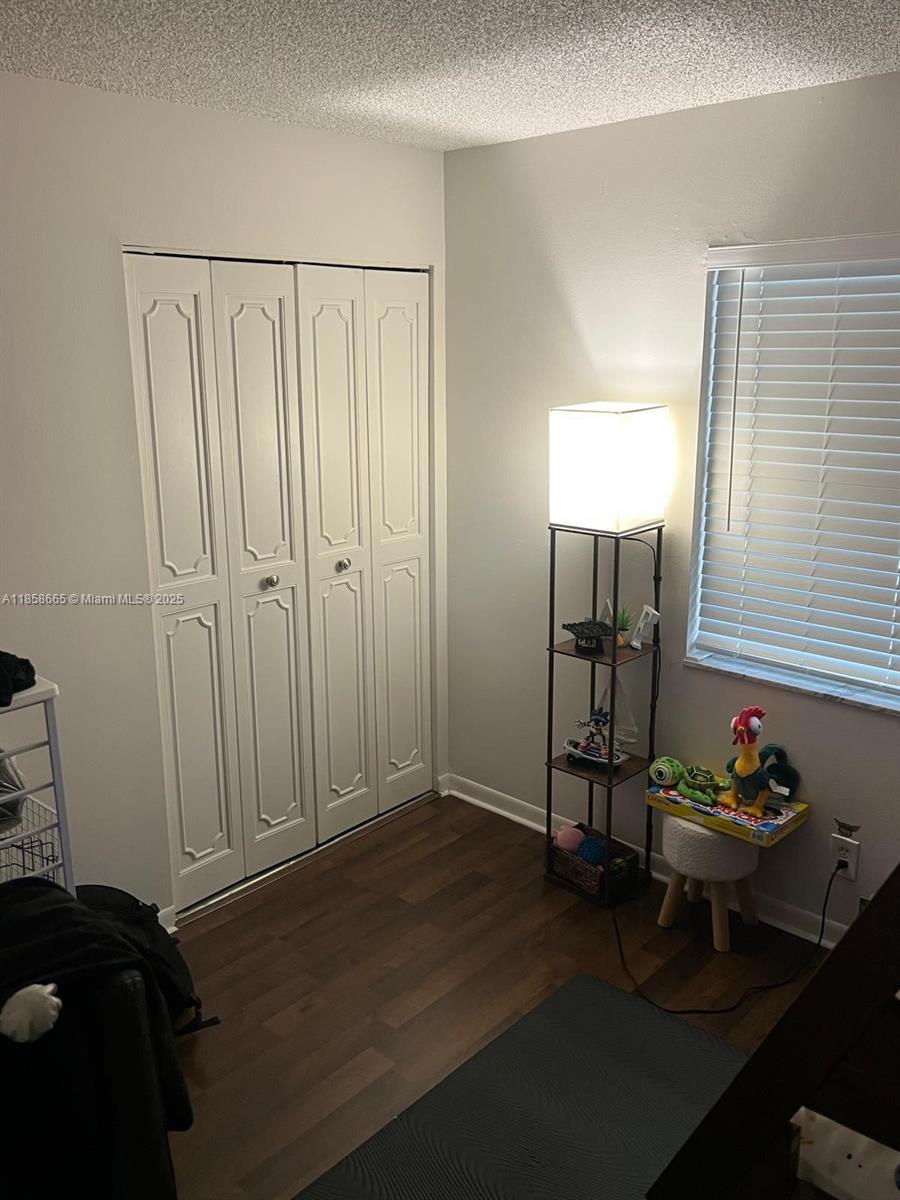 ISLE OF SANDALFOOT CONDO - Residential Lease