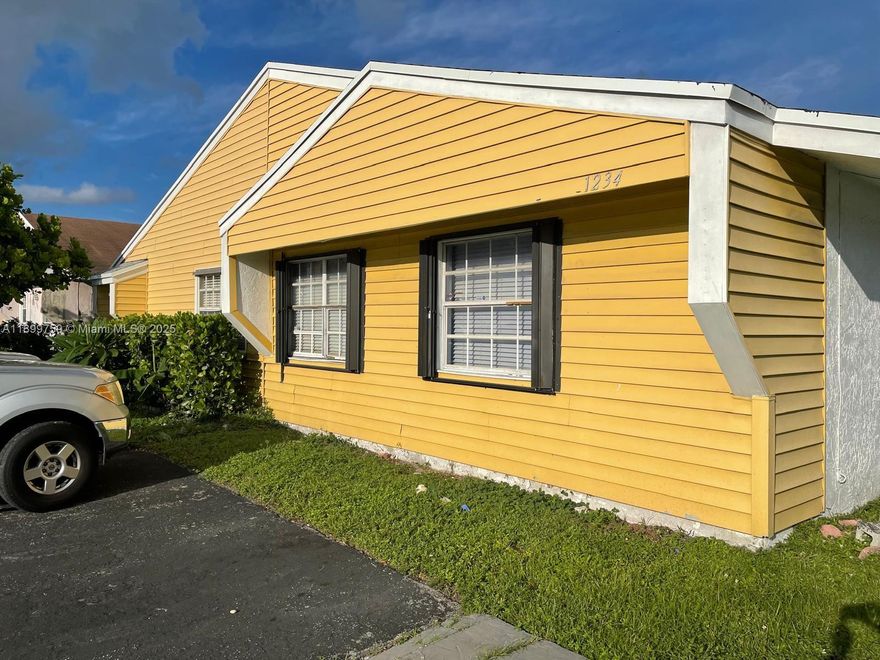 Welcome to this charming 3-bedroom, 2-bathroom home located at 1234 SW 71st Terrace in North Lauderdale, FL. This well-maintained property features a spacious living area, updated kitchen with stainless steel appliances, and a cozy dining area. The master bedroom includes an en-suite bathroom for added convenience. Enjoy the Florida sunshine in the fenced backyard, perfect for outdoor entertaining. Conveniently located near schools, parks, shopping, and dining options. Don't miss out on the opportunity to make this house your home!