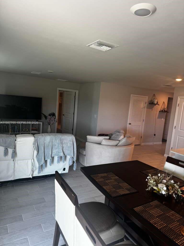 PORT LA BELLE UNIT 8 - Residential