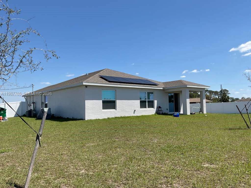 PORT LA BELLE UNIT 8 - Residential