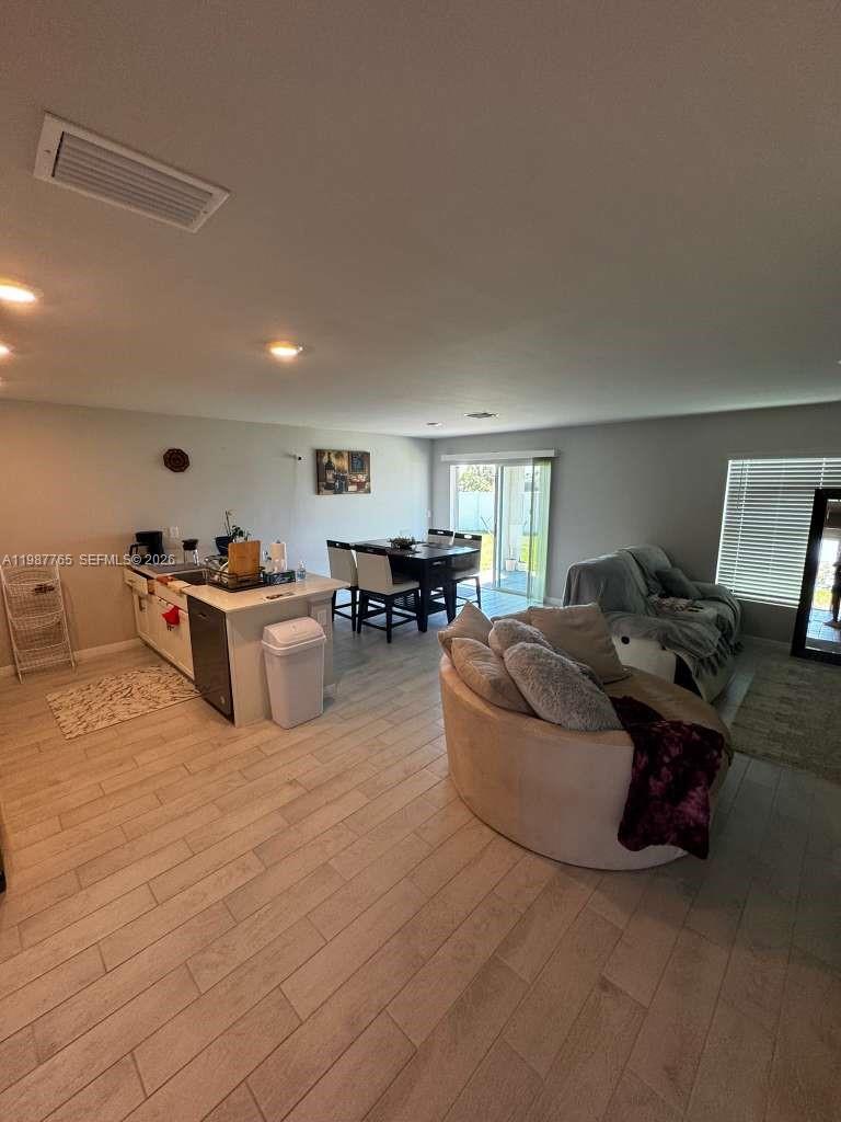 PORT LA BELLE UNIT 8 - Residential