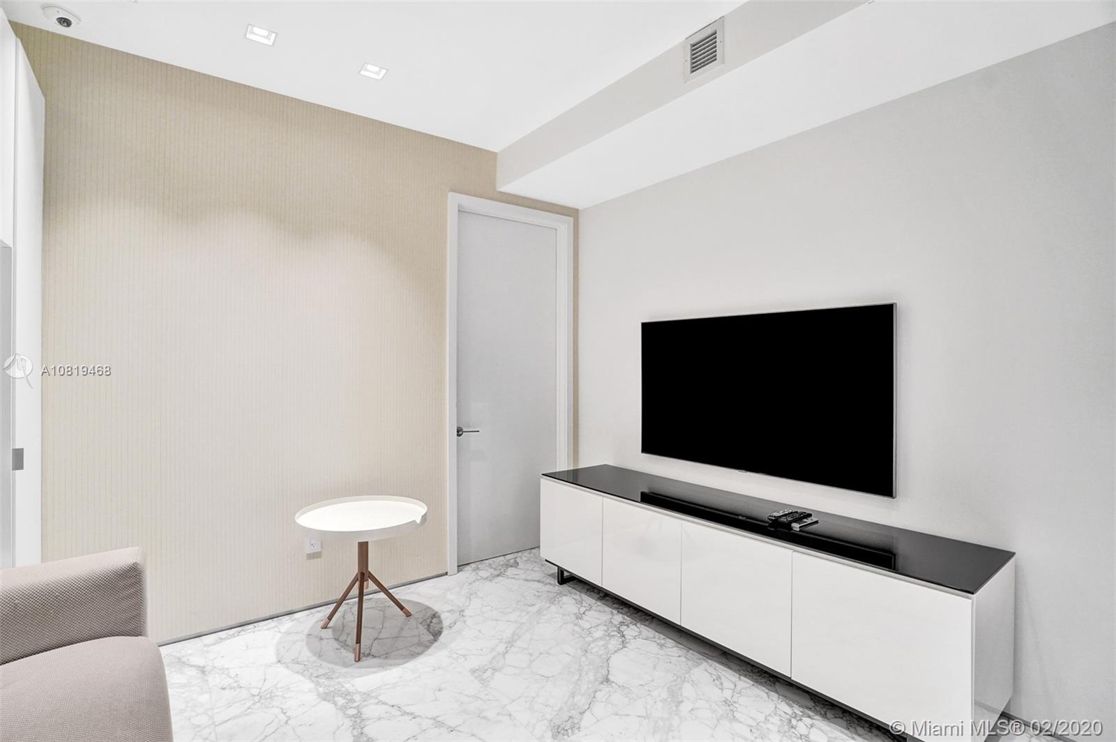 OCEANA BAL HARBOUR CONDO - Residential