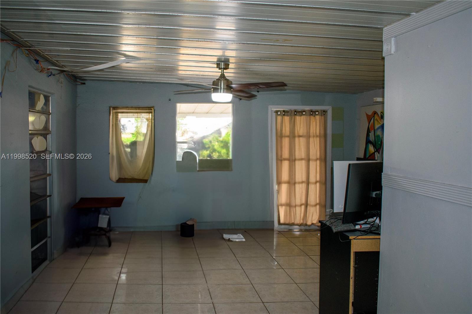 PALM SPRINGS ESTS 9TH ADD - Residential