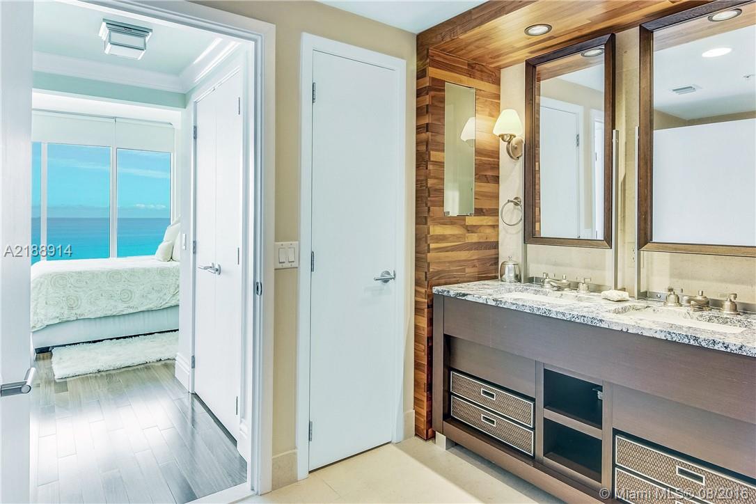 CARILLON - Residential Lease