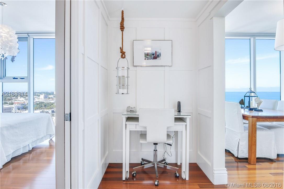 CARILLON - Residential Lease