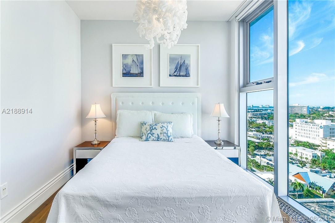 CARILLON - Residential Lease