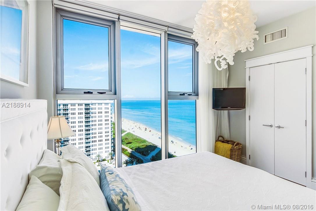 CARILLON - Residential Lease