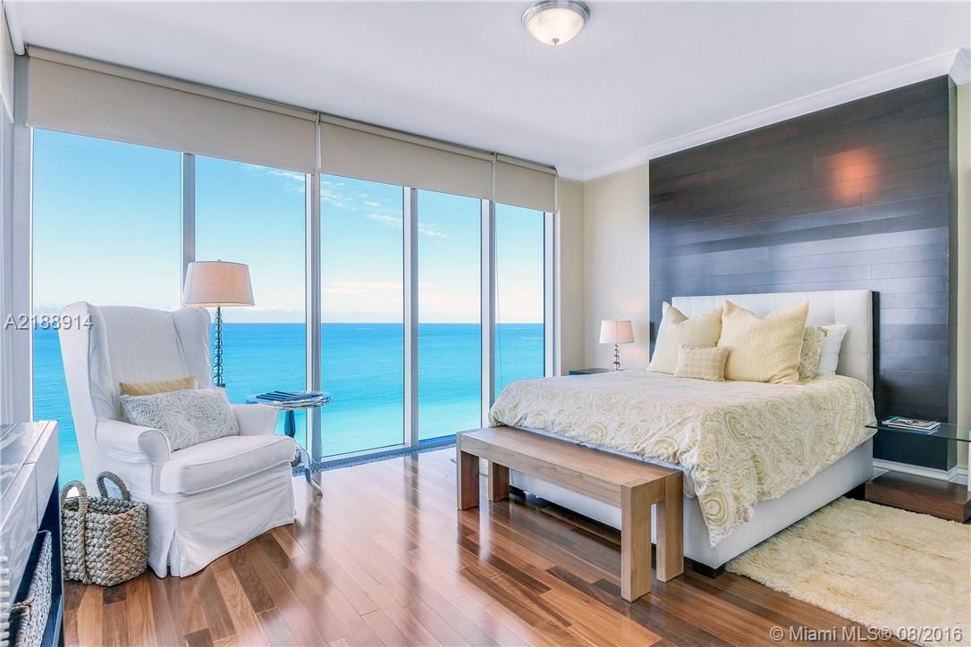 CARILLON - Residential Lease
