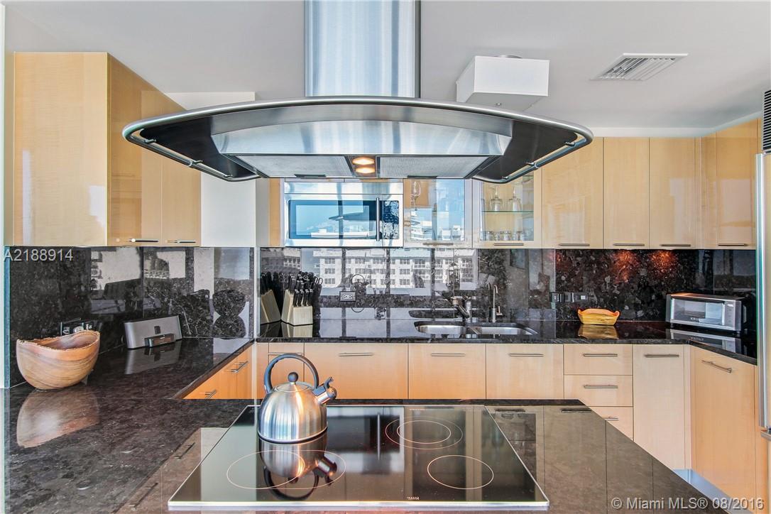 CARILLON - Residential Lease