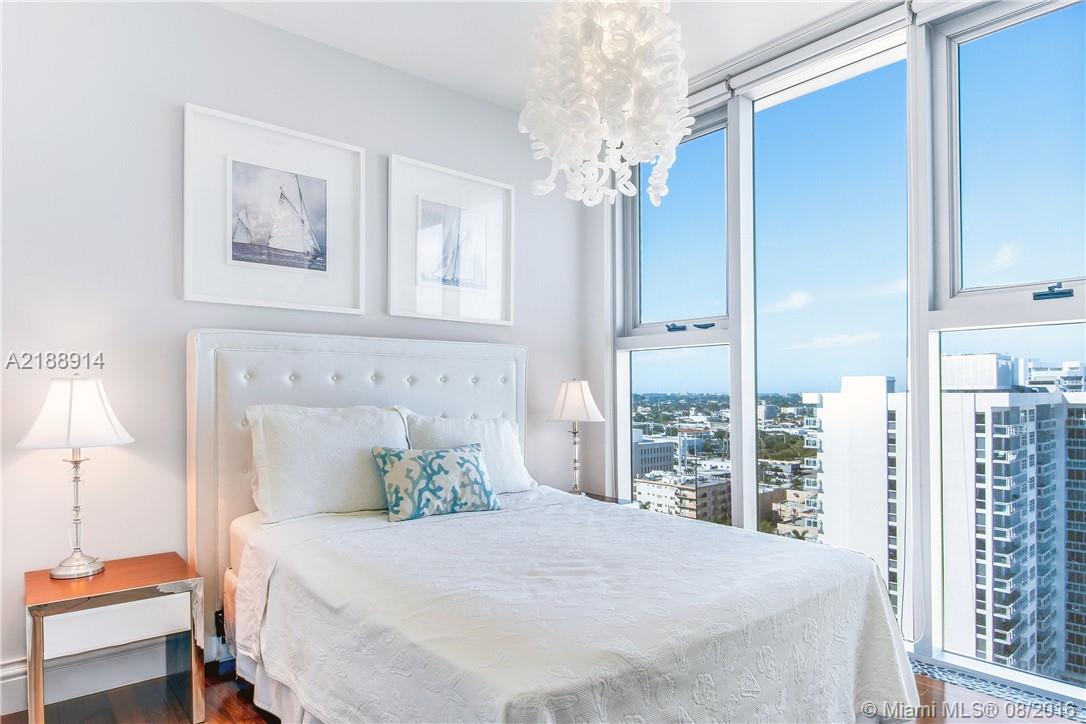 CARILLON - Residential Lease