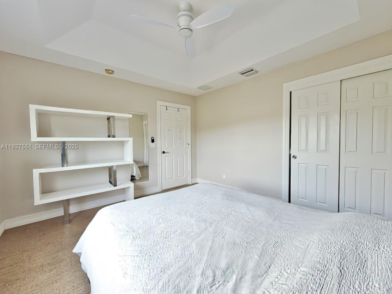 RIVER OAKS - Residential Lease