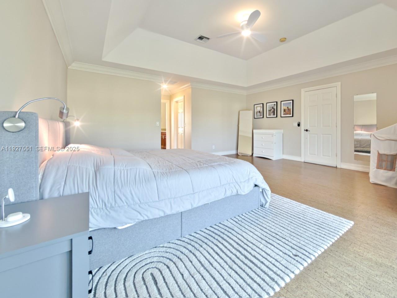 RIVER OAKS - Residential Lease