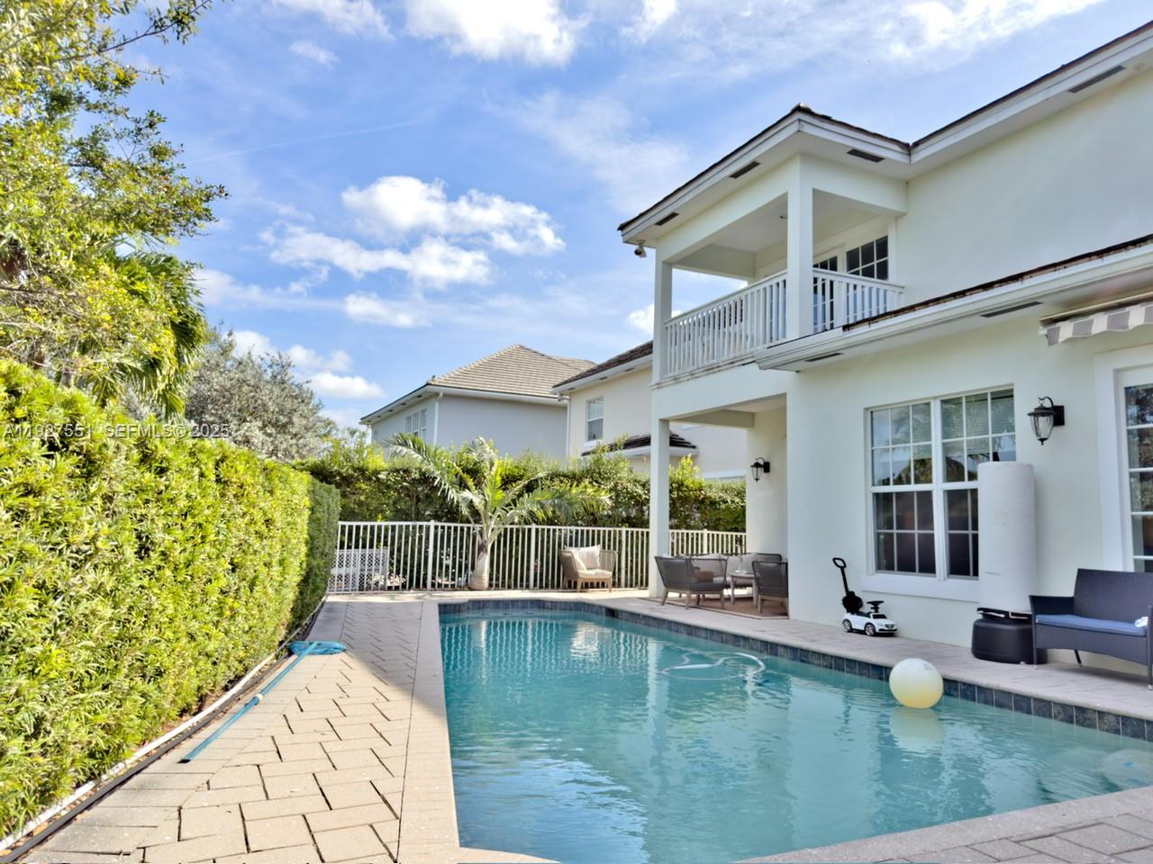 RIVER OAKS - Residential Lease