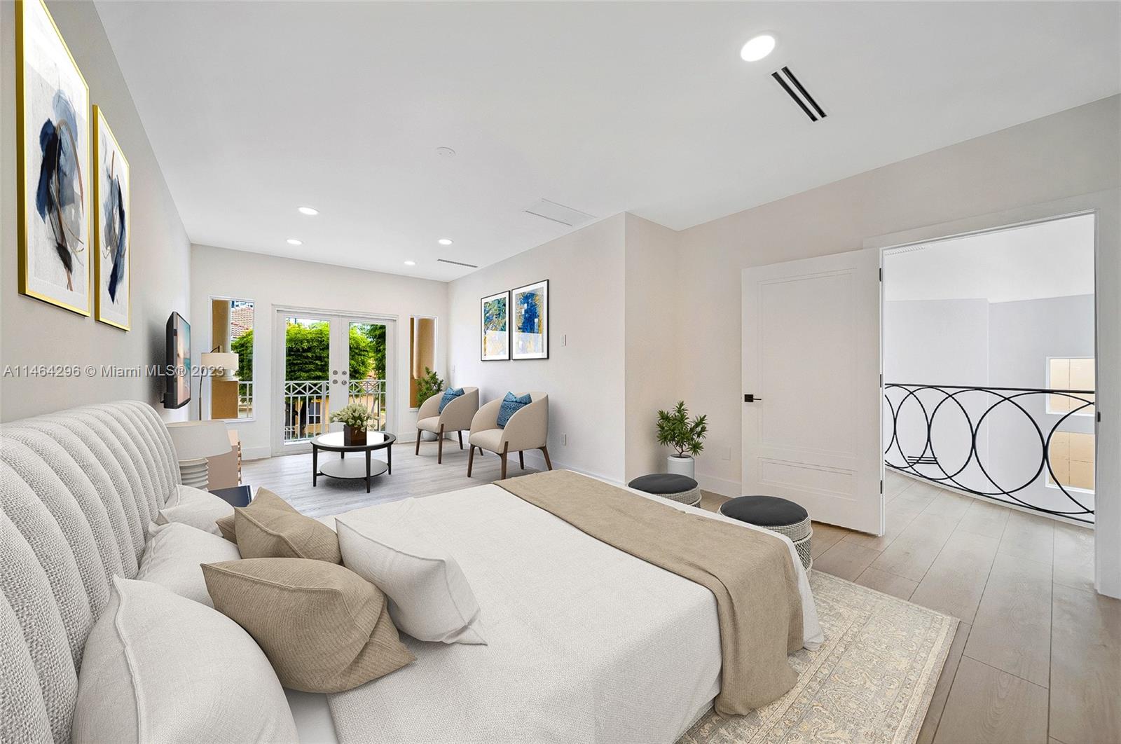 ISLAND WAY - Residential