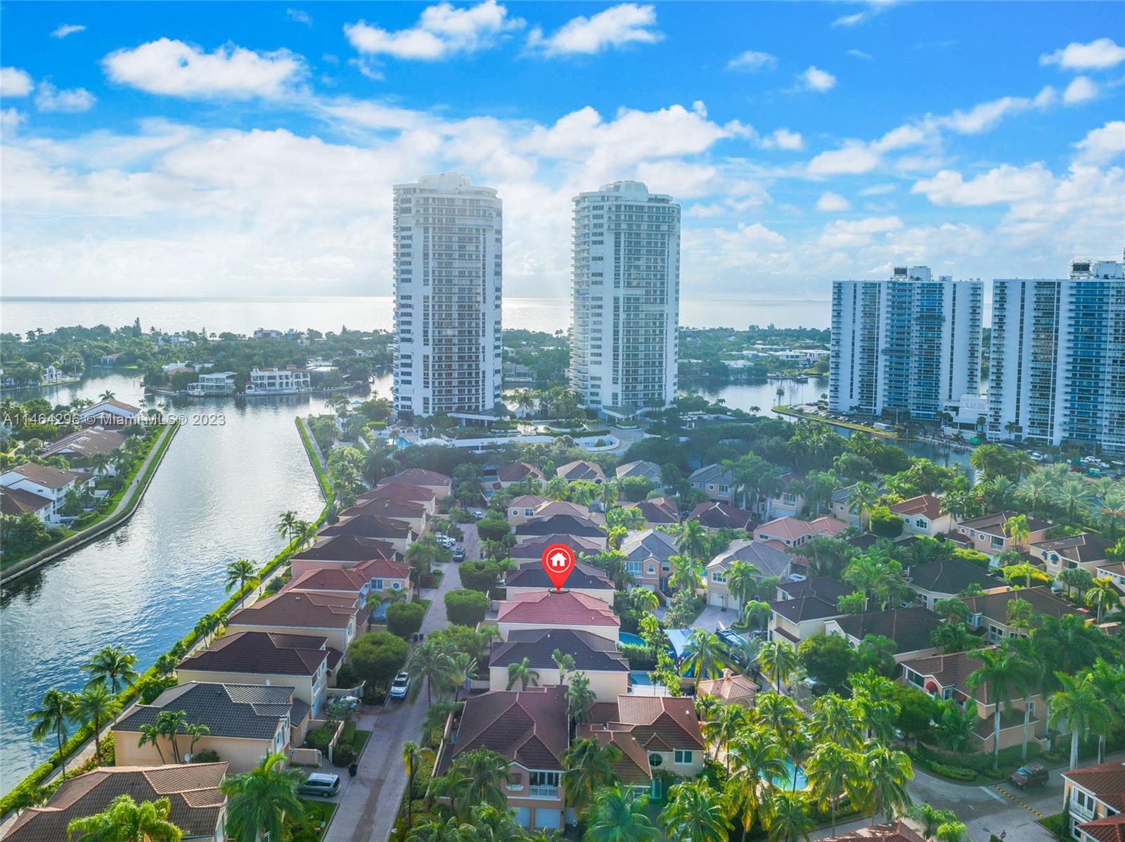 ISLAND WAY - Residential