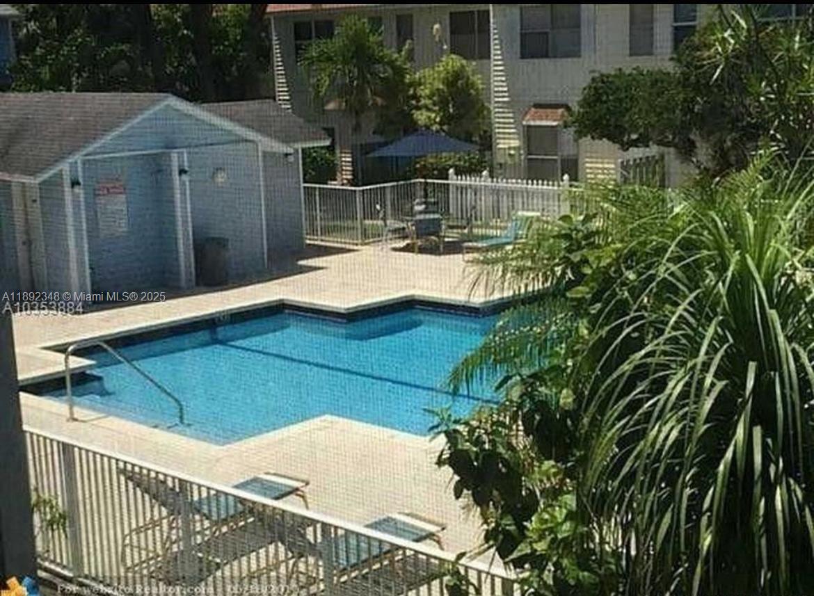 RESUBDIVISION OF LINDA TE - Residential Lease