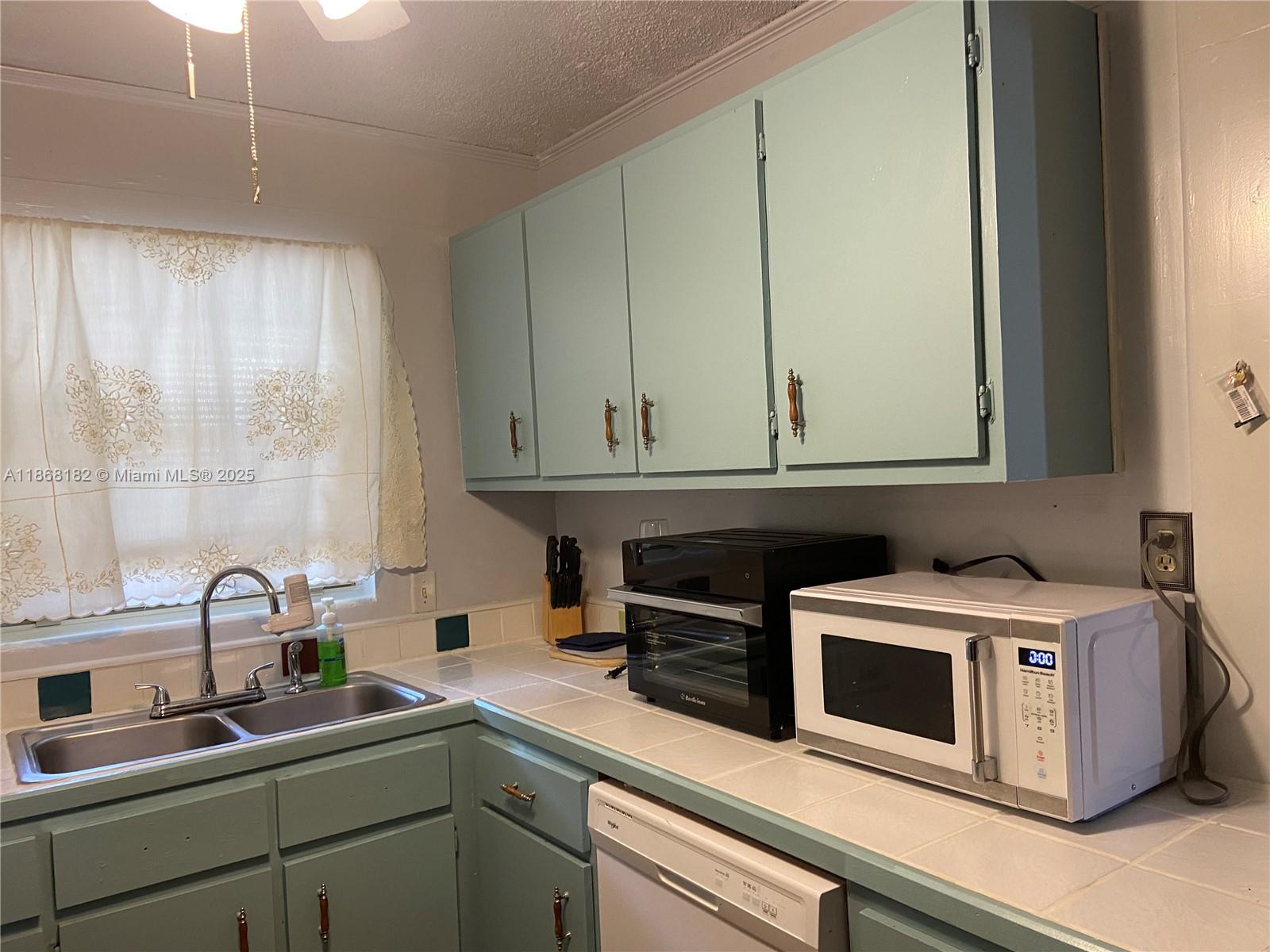 MAYFAIR - Residential