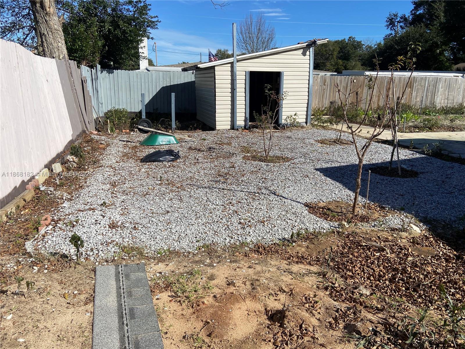 MAYFAIR - Residential