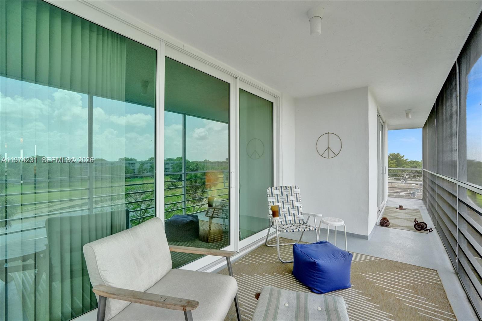 NO 96 PALM-AIRE COUNTRY C - Residential Lease