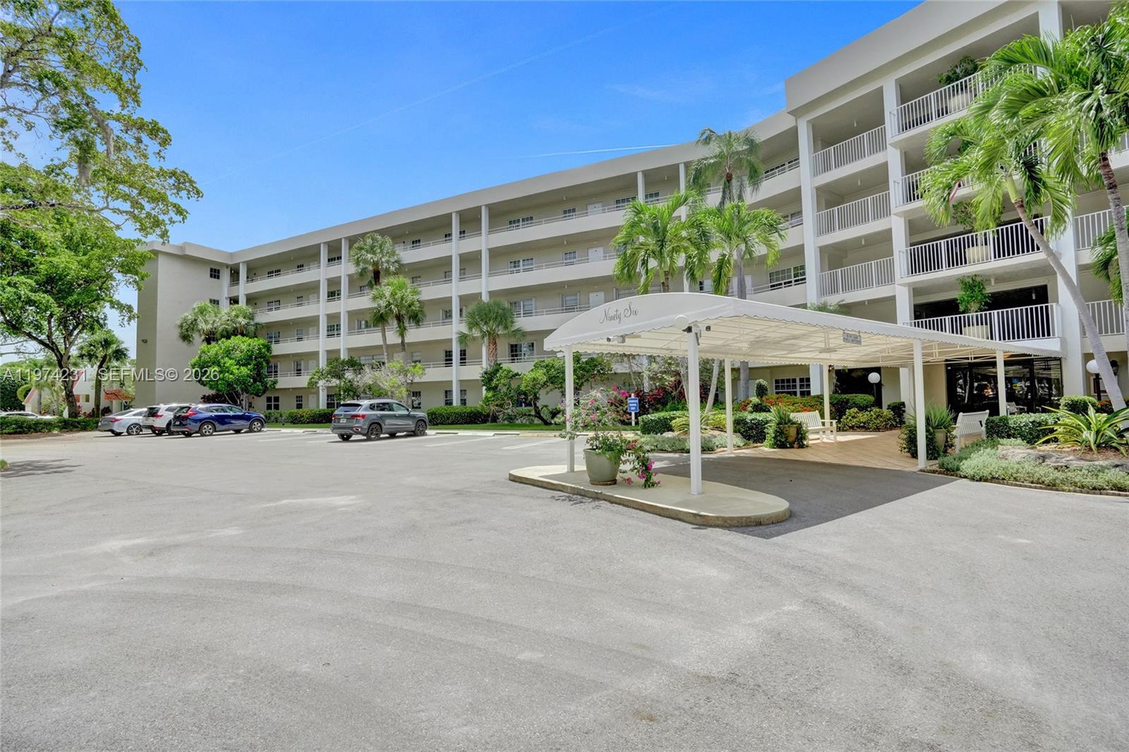NO 96 PALM-AIRE COUNTRY C - Residential Lease