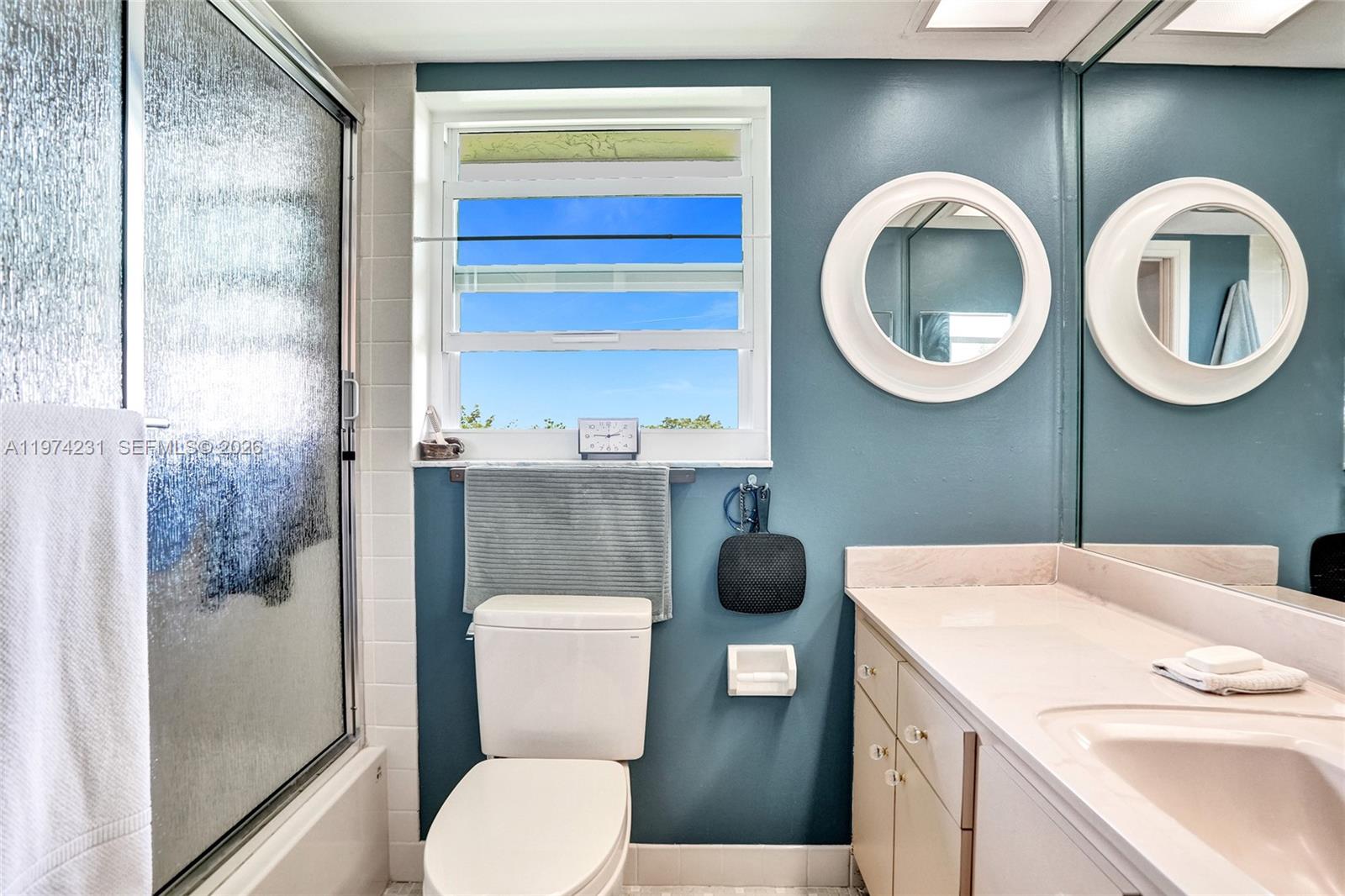 NO 96 PALM-AIRE COUNTRY C - Residential Lease