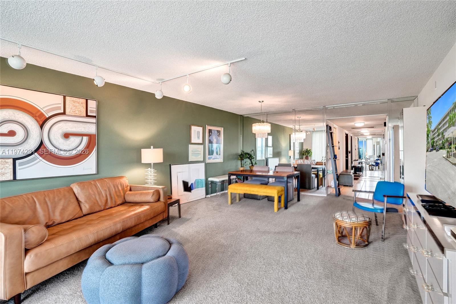 NO 96 PALM-AIRE COUNTRY C - Residential Lease