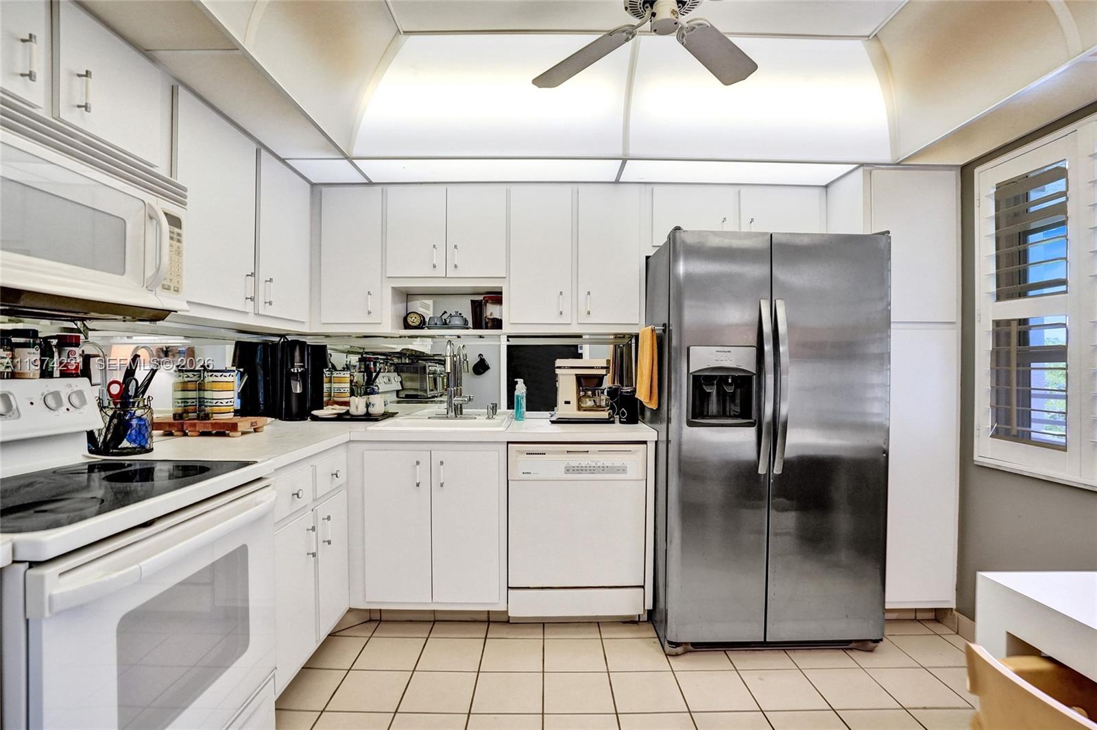 NO 96 PALM-AIRE COUNTRY C - Residential Lease