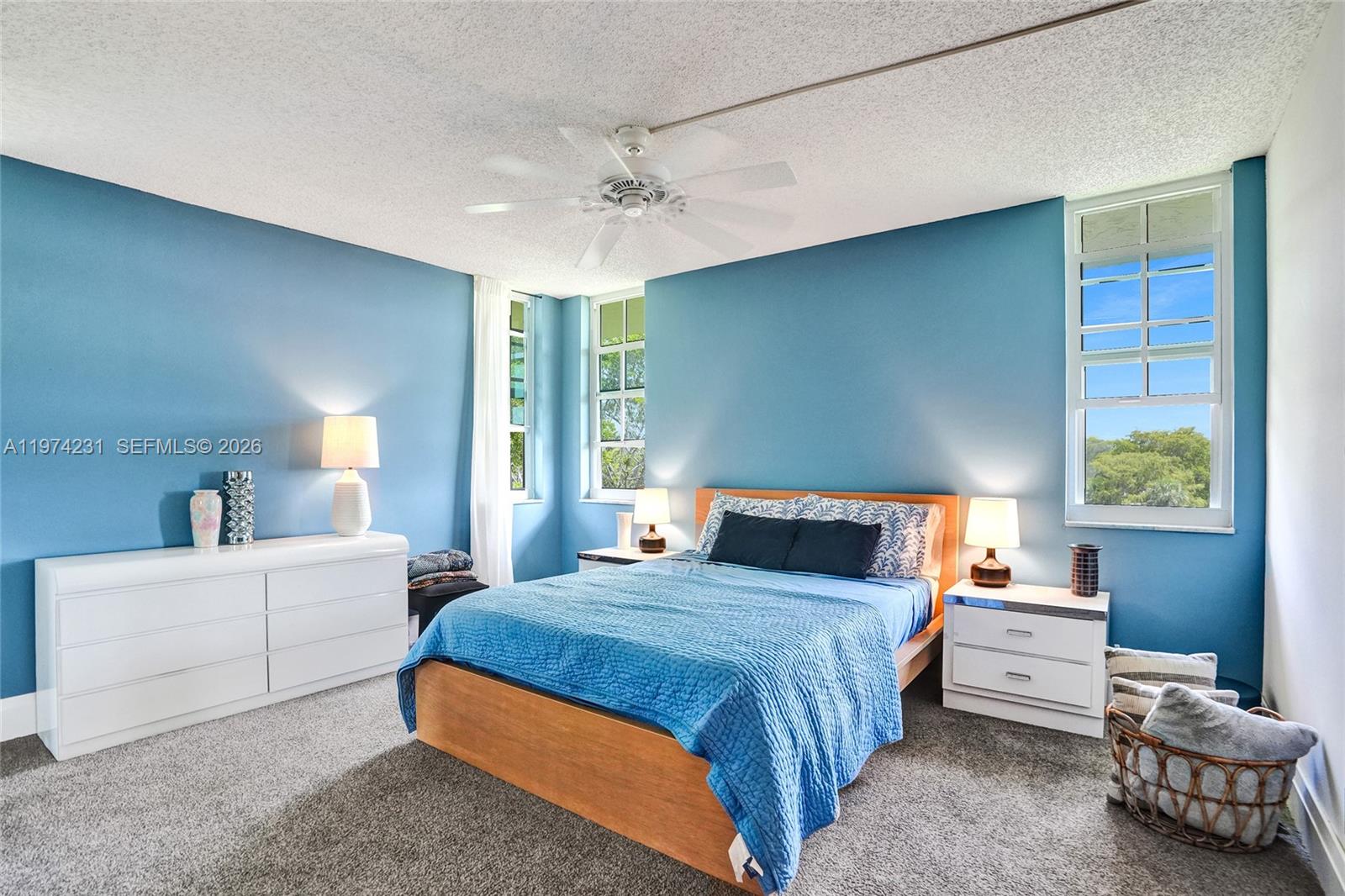 NO 96 PALM-AIRE COUNTRY C - Residential Lease